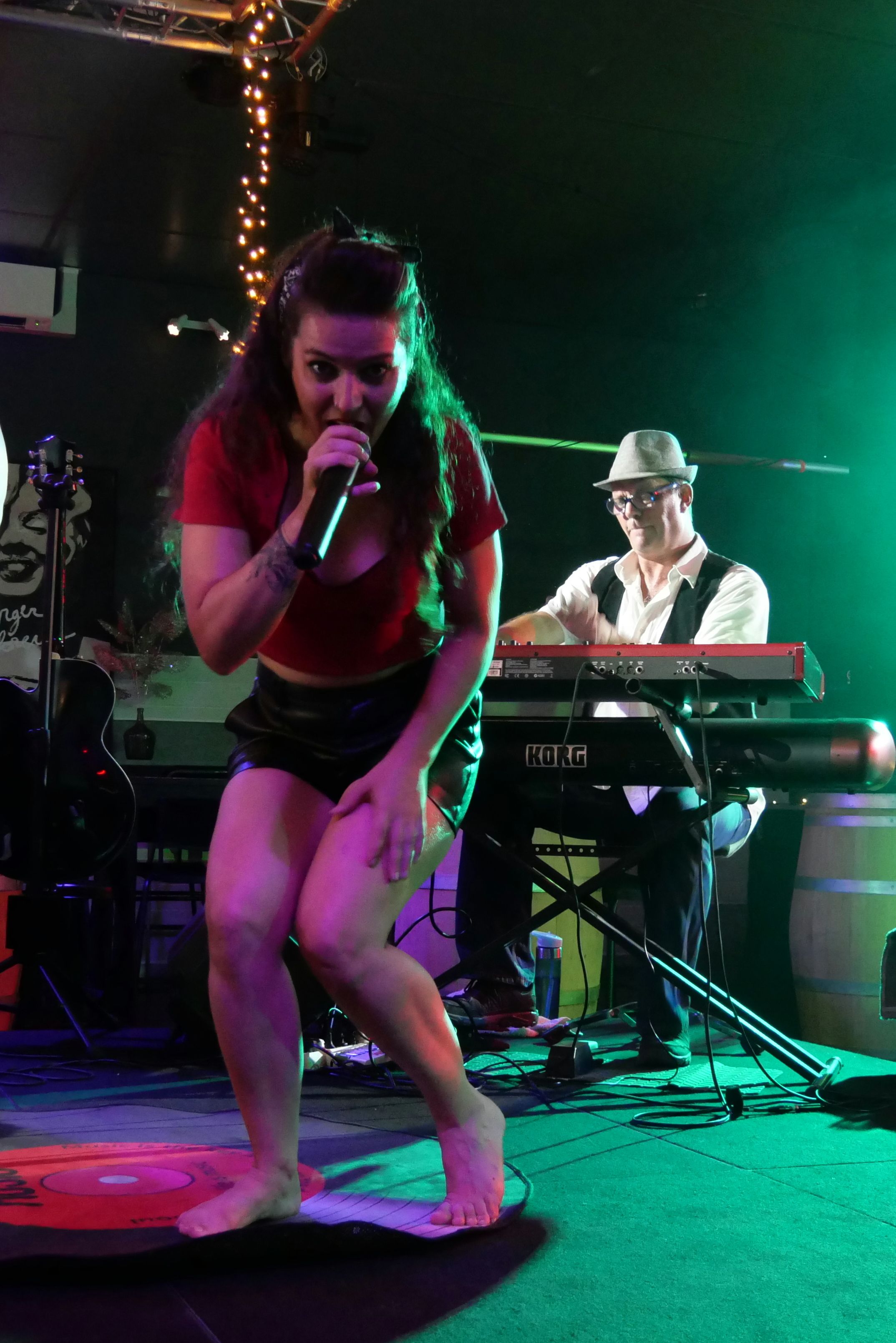 Sneaky Freaks live